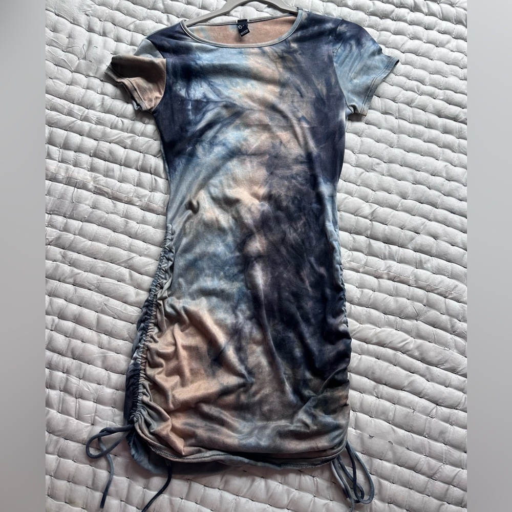 Tie-Dye short Ruched Dress